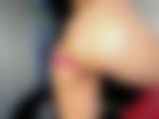 Live cam show with Emilyy-77 - Young Adult on testsause.com