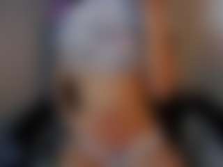 Emilyy-77's Live Sex Cam Show