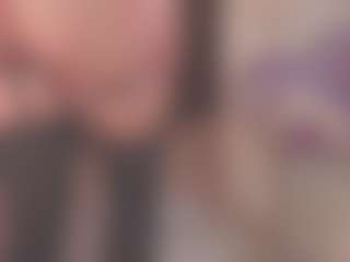 Emilyy-77's Live Sex Cam Show
