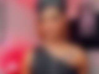 Live cam show with Kendall-hornyy - Black on AdultVida.com