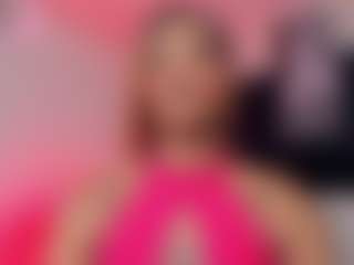 Live cam show with Kendall-hornyy - Brown Eyes on TottyGirls