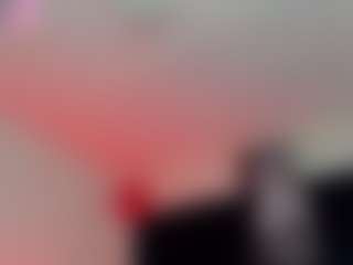 Live cam show with Kendall-hornyy - Smoking on Hubzter Live