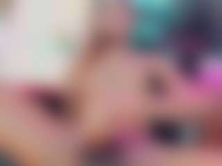 Live cam show with Kendall-hornyy - Big Balls on LiveSexCams6