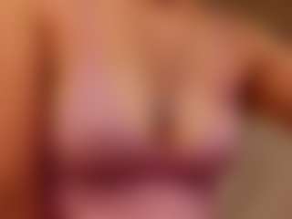 Michelle-Blond's Live Sex Cam Show