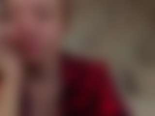 Live cam show with Michelle-Blond - Teasing on Porn Luv