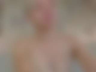 Live cam show with Michelle-Blond - Teasing on SinfulBabes