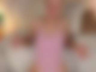 Live cam show with Michelle-Blond - Normal on Camiplay Live