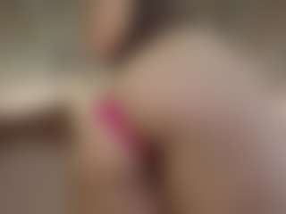 Michelle-Blond's Live Sex Cam Show