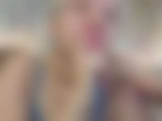 Live cam show with Michelle-Blond - Green Eyes on makecum.org
