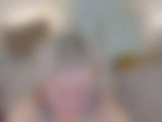 Live cam show with Michelle-Blond - Moaning on parknlotfishbdy