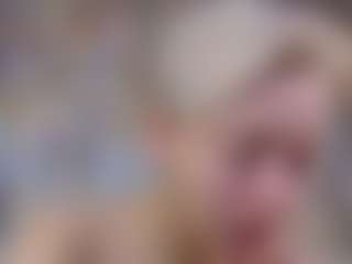 Live cam show with Michelle-Blond - Foot Fetish Blonde Hair on Soda Cam