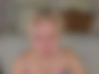 Michelle-Blond's Live Sex Cam Show