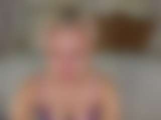 Michelle-Blond's Live Sex Cam Show