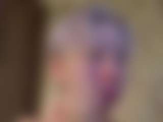 Live cam show with Michelle-Blond - Spanks on Streamer API