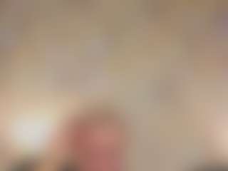 Live cam show with Michelle-Blond - Handjob on fuklive.com