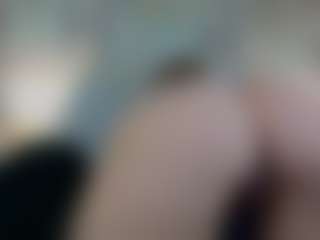Live cam show with Michelle-Blond - Camel Toe on nudelive.tv