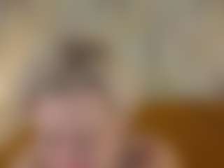 Live cam show with Michelle-Blond - Twerk on CamwithHer