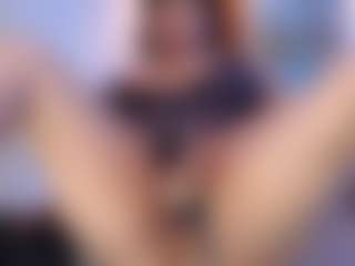 Live cam show with Dalila Sky - Ass Clapping on fuck-show.com