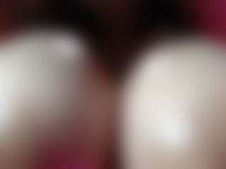 Live cam show with Dalila Sky - Chubby on camtv