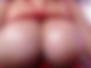 Live cam show with Dalila Sky - BBW on Camsoda