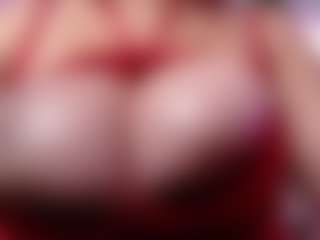 Live cam show with Dalila Sky - No Smoking on Camsoda