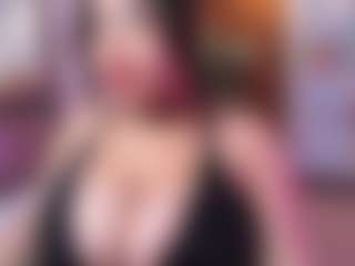 Live cam show with Dalila Sky - Big Tits on Camsoda