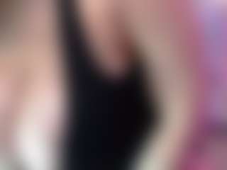 Live cam show with Dalila Sky - Public Big Tits on fapnchat