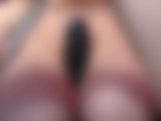Live cam show with Dalila Sky - Amateur Brown Hair on SpunkLive