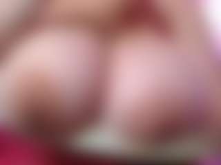 Dalila Sky's Live Sex Cam Show