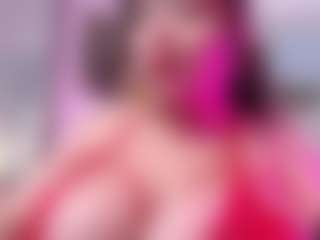 Show en direct avec Dalila Sky - Striptease sur Camsoda