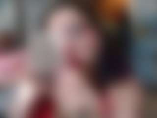 Live cam show with Dalila Sky - Body Massage on Camsoda