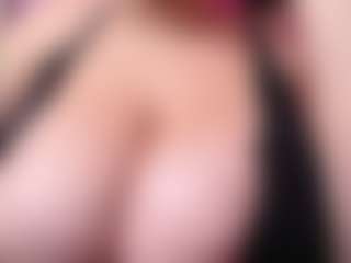 Dalila Sky's Live Sex Cam Show