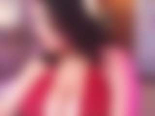 Live cam show with Dalila Sky - Striptease on Instabang