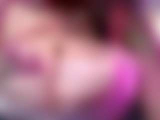 Live cam show with Dalila Sky - Big Tits on Dare Cams