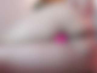 Live cam show with Dalila Sky - Facial Piercings on SpankPalCams