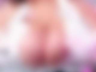 Live cam show with Dalila Sky - Petite on nudelive.tv