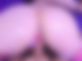 Live cam show with estrella-hkz - Blonde Hair MILF on Cam Slut