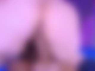 Live cam show with estrella-hkz - Blonde Hair on Camsoda