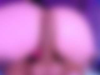 Live cam show with estrella-hkz - Strip Blonde Hair on AdultVida.com