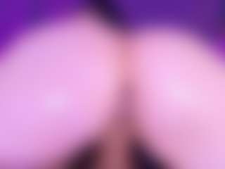 Live cam show with estrella-hkz - Blonde Hair MILF on parknlotfishbdy