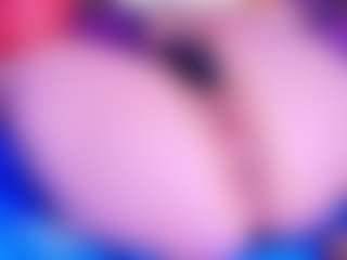 estrella-hkz MILF webcam performer live streaming