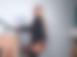 Live cam show with IsadoraDunkan - Granny on testsause.com