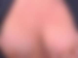 Live cam show with IsadoraDunkan - Shaved on MyBangCams
