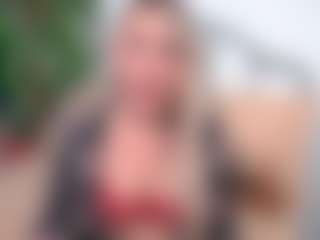 IsadoraDunkan's Live Sex Cam Show