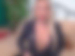 IsadoraDunkan's Live Sex Cam Show