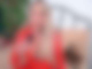 Live cam show with IsadoraDunkan - Blonde Hair on StripNow