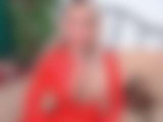 Live cam show with IsadoraDunkan - Cock Rating on Mixed Magazine Live