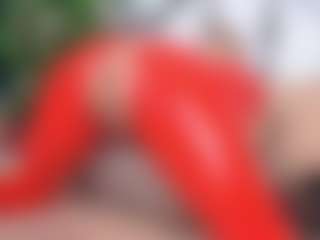 Live cam show with IsadoraDunkan - Blonde Hair on Camiplay Live