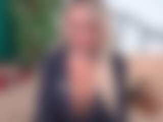 IsadoraDunkan's Live Sex Cam Show
