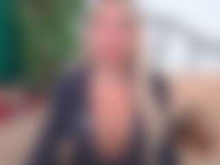 IsadoraDunkan's Live Sex Cam Show